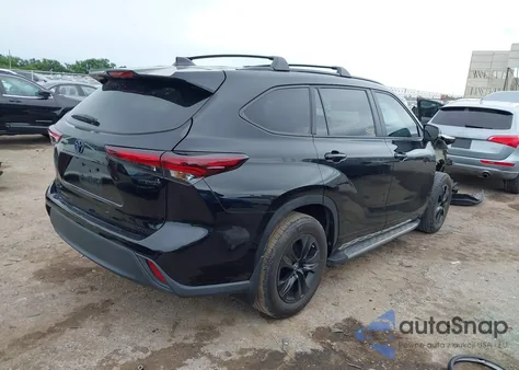 2024 Toyota Highlander Hybrid Xle Nightshade from USA, damaged, VIN 5TDKARAH4RS024990